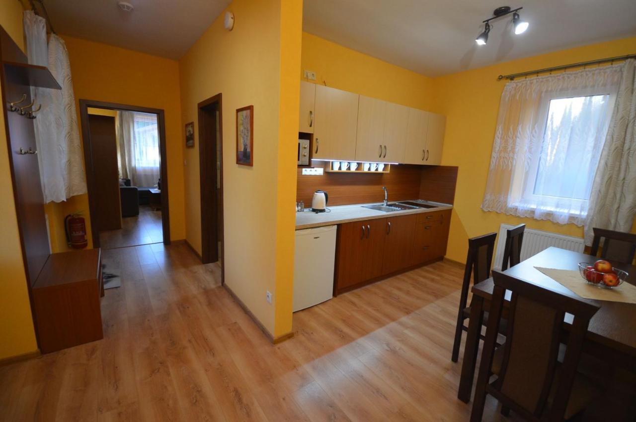 Apartmány Best I. Bešeňová Kültér fotó