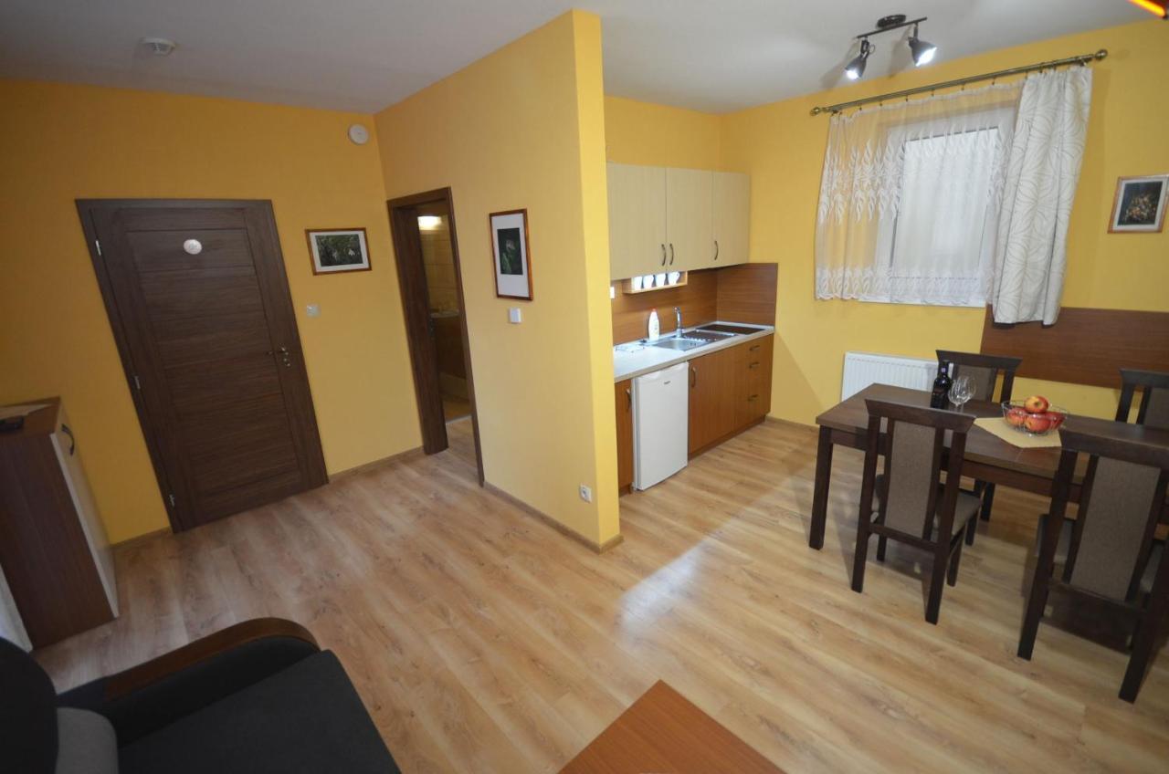 Apartmány Best I. Bešeňová Kültér fotó